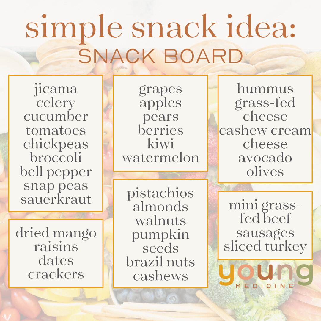 Who doesn't love a good snack board?! It's a simple, low-prep snack or lunch that's sure to win over every eater in your home. ​​​​​​​​​
I like to make my boards as balanced as possible and include a little something for everyone:
➡️ Protein
➡️ Healt