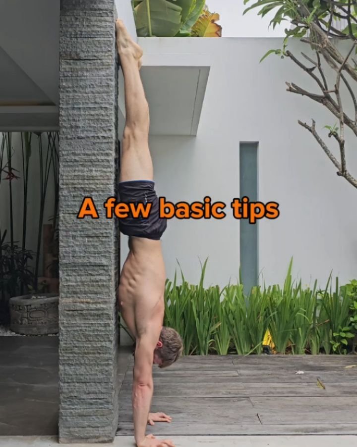 ✅️ 1) Many have a hard time to walk all the way close to the wall because they lean they're bodies towards the wall as they walk. Fix: as you get closer to the wall, lean tour shoulders and hips a bit over your hands, then walk closer before you lock