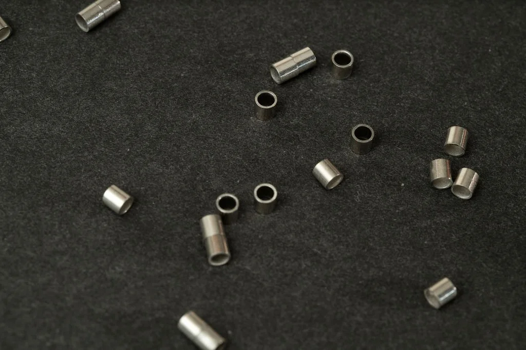 Short, Burr-Free Hypotubes