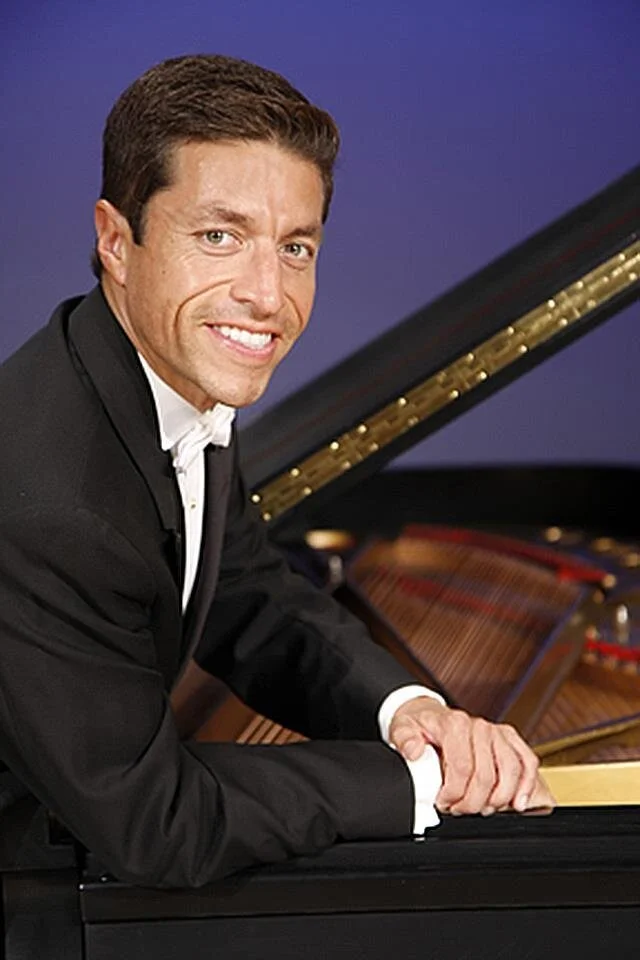 Gustavo Romero Plays Sergei Rachmaninoff | Summer Festival