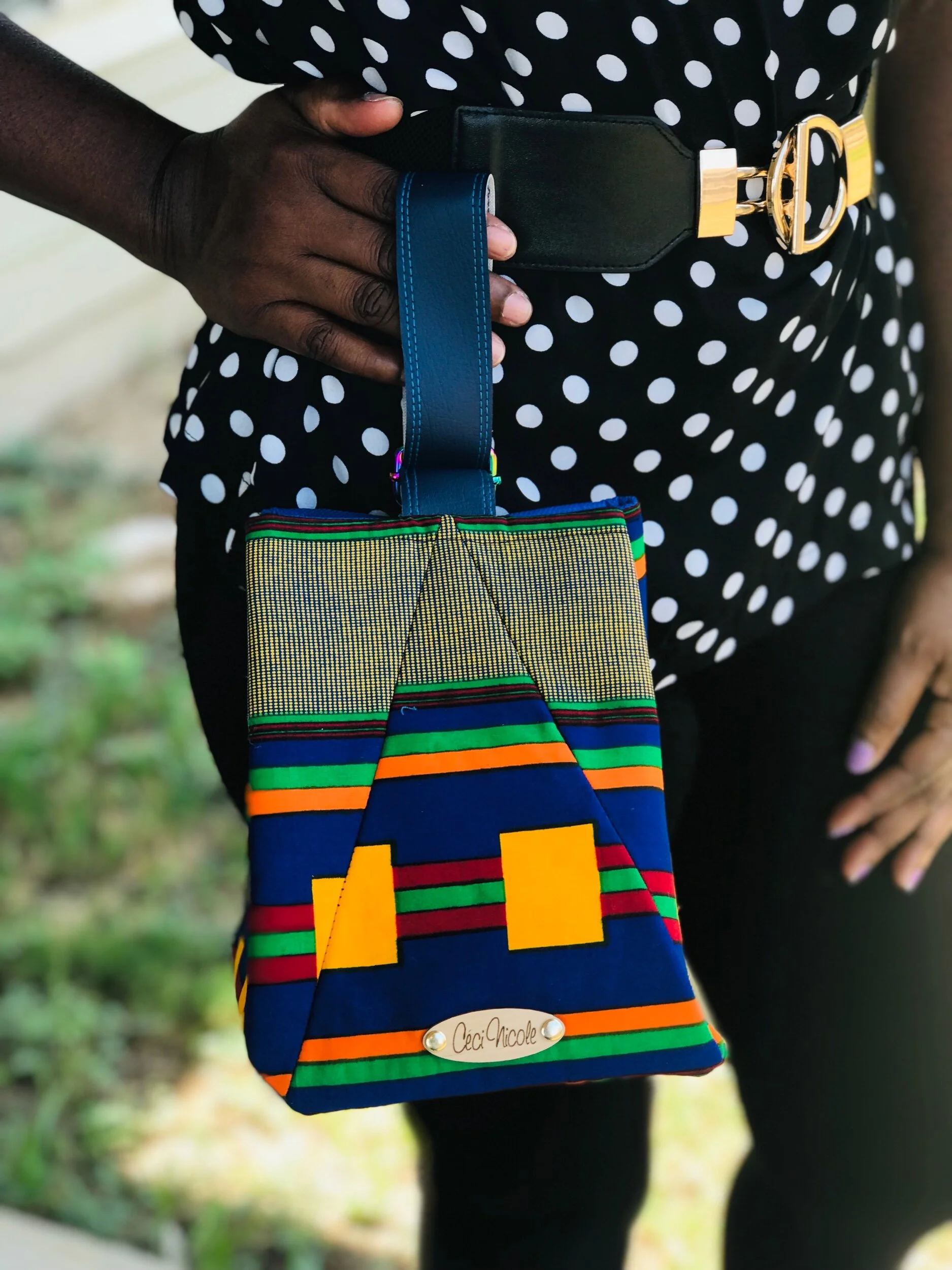 88E8AFDF-5A54-40EA-B7B5-4EE26D75761E