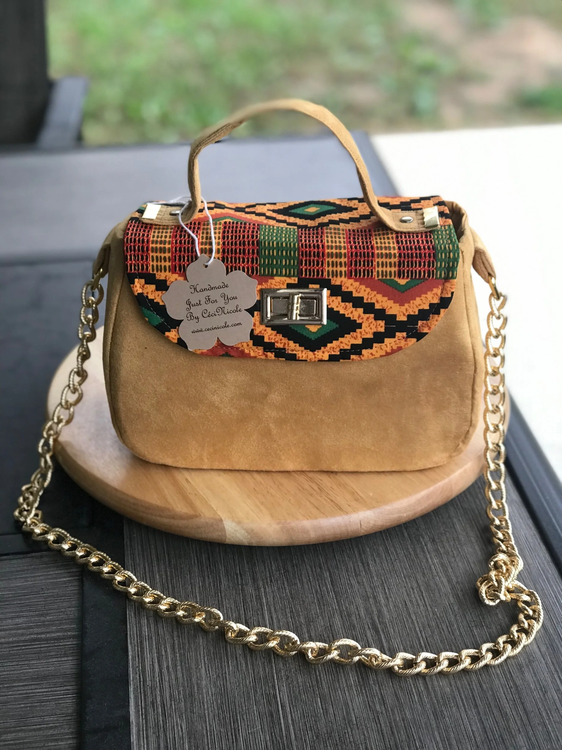 422BB629-C524-4F9C-97CF-74CF0C8A9821