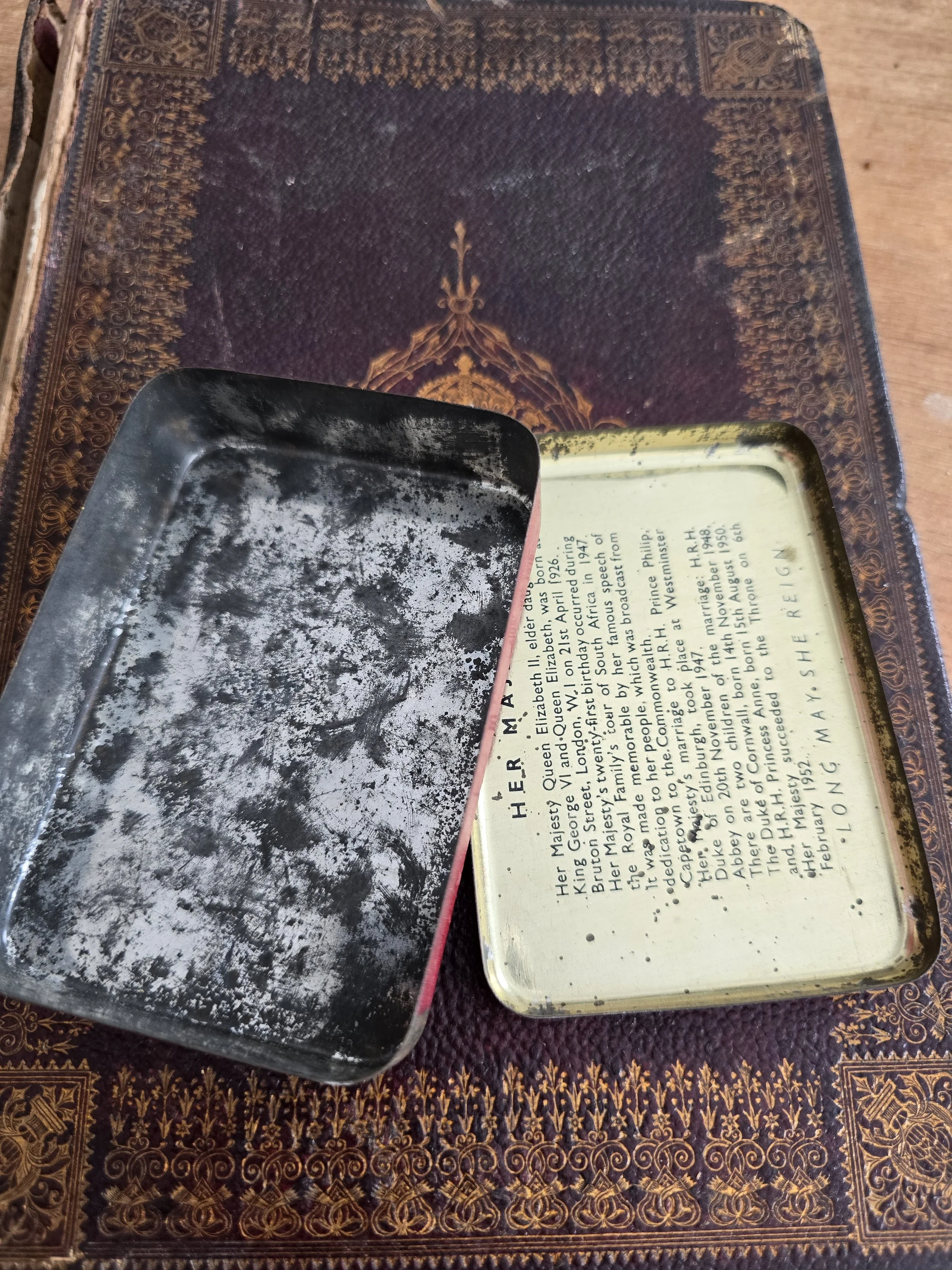 One-of-a-kind Studio Made keepsake tin decorated with romantic Victorian Walter Crane artwork.