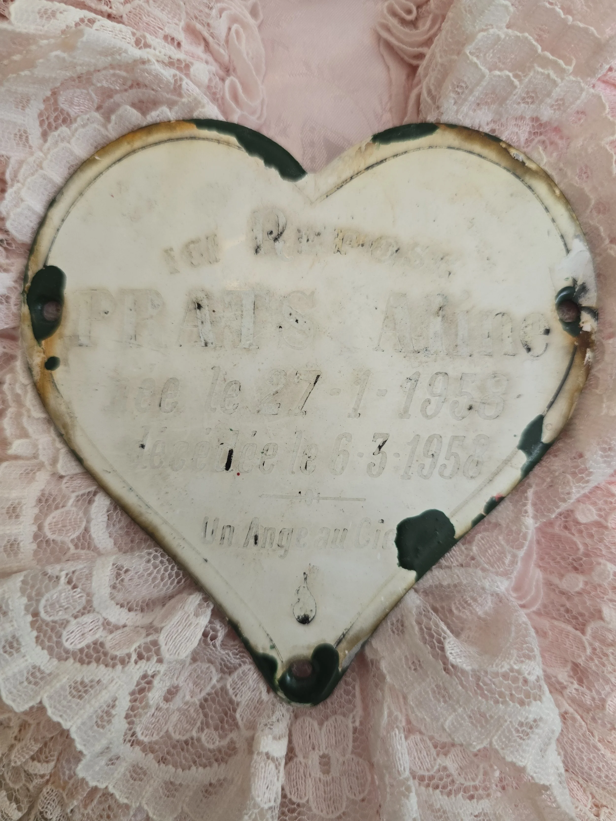 Vintage French enamel heart memorial plaque dated 1958