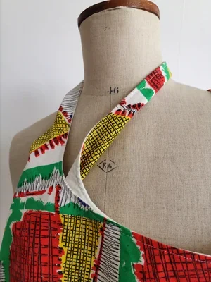 Close-up of the halter-style strap design on the handmade vintage tote bag.