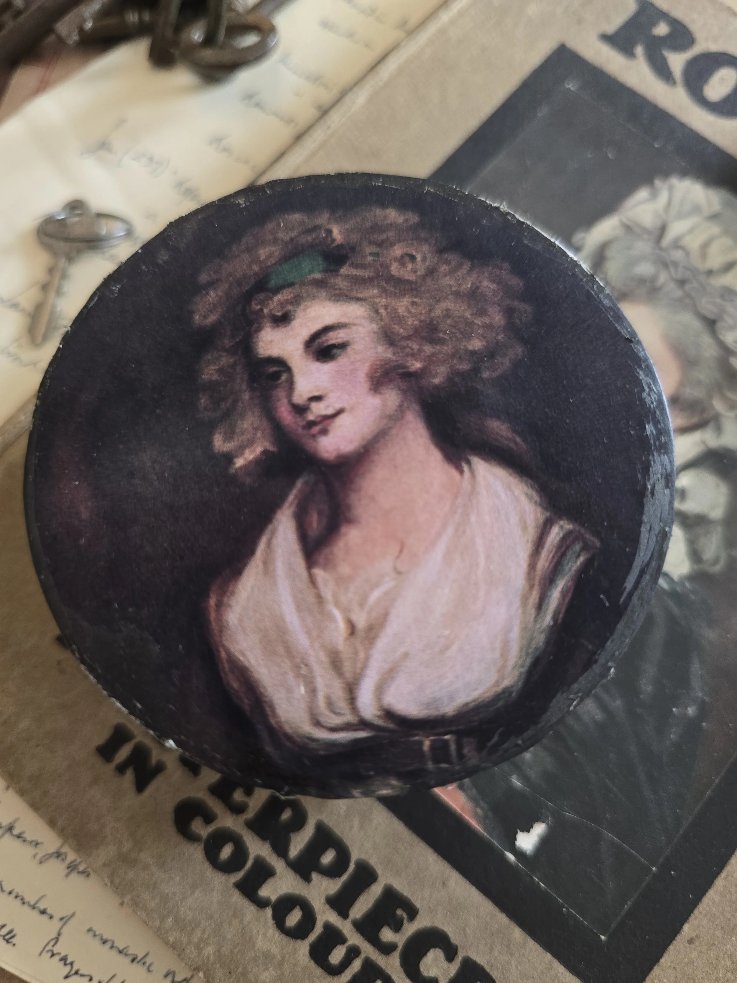 Vintage portrait dressing table box reworked by hand