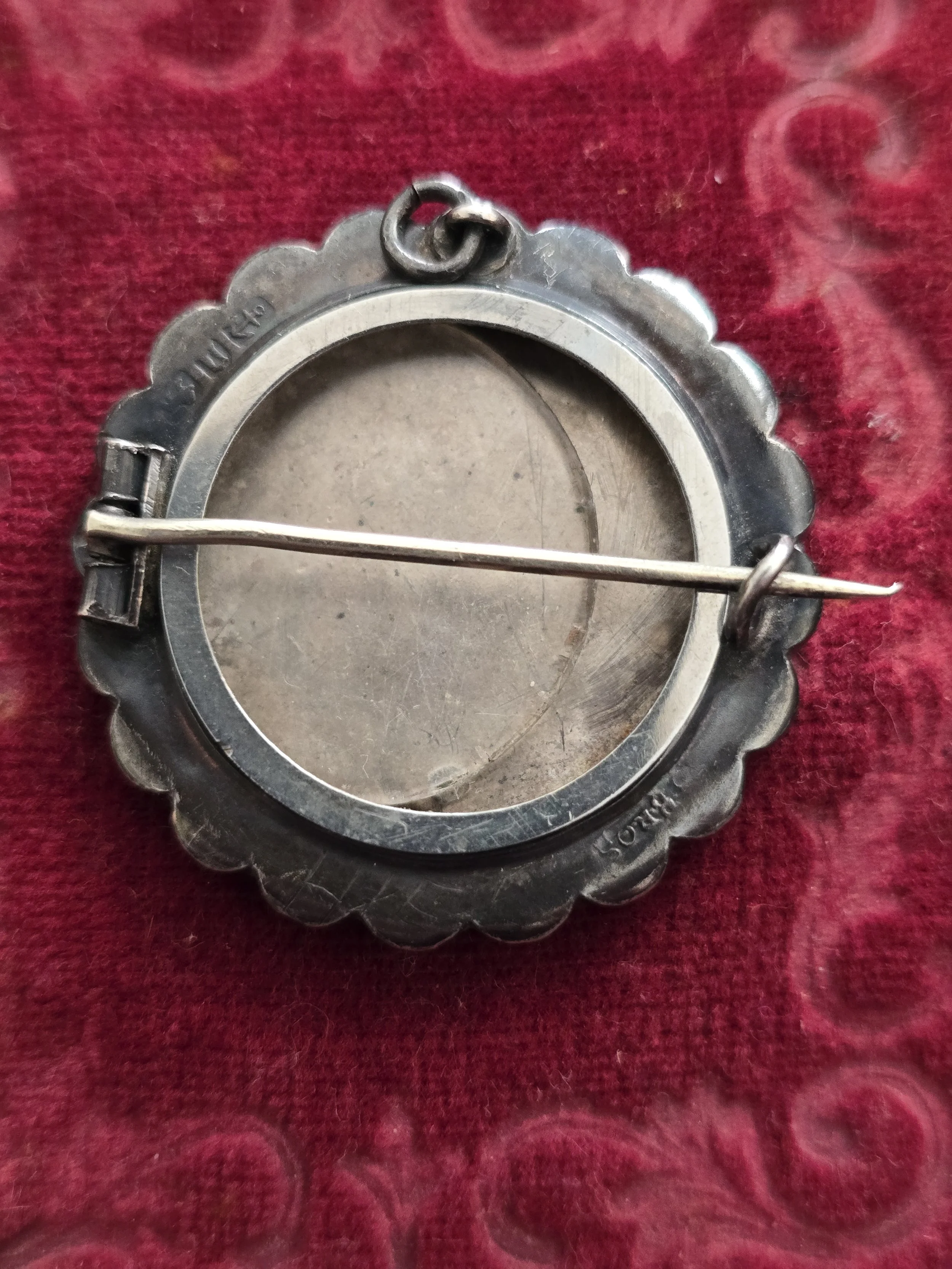 Hallmarked Birmingham sterling silver butterfly brooch dating from the Victorian to Edwardian period.