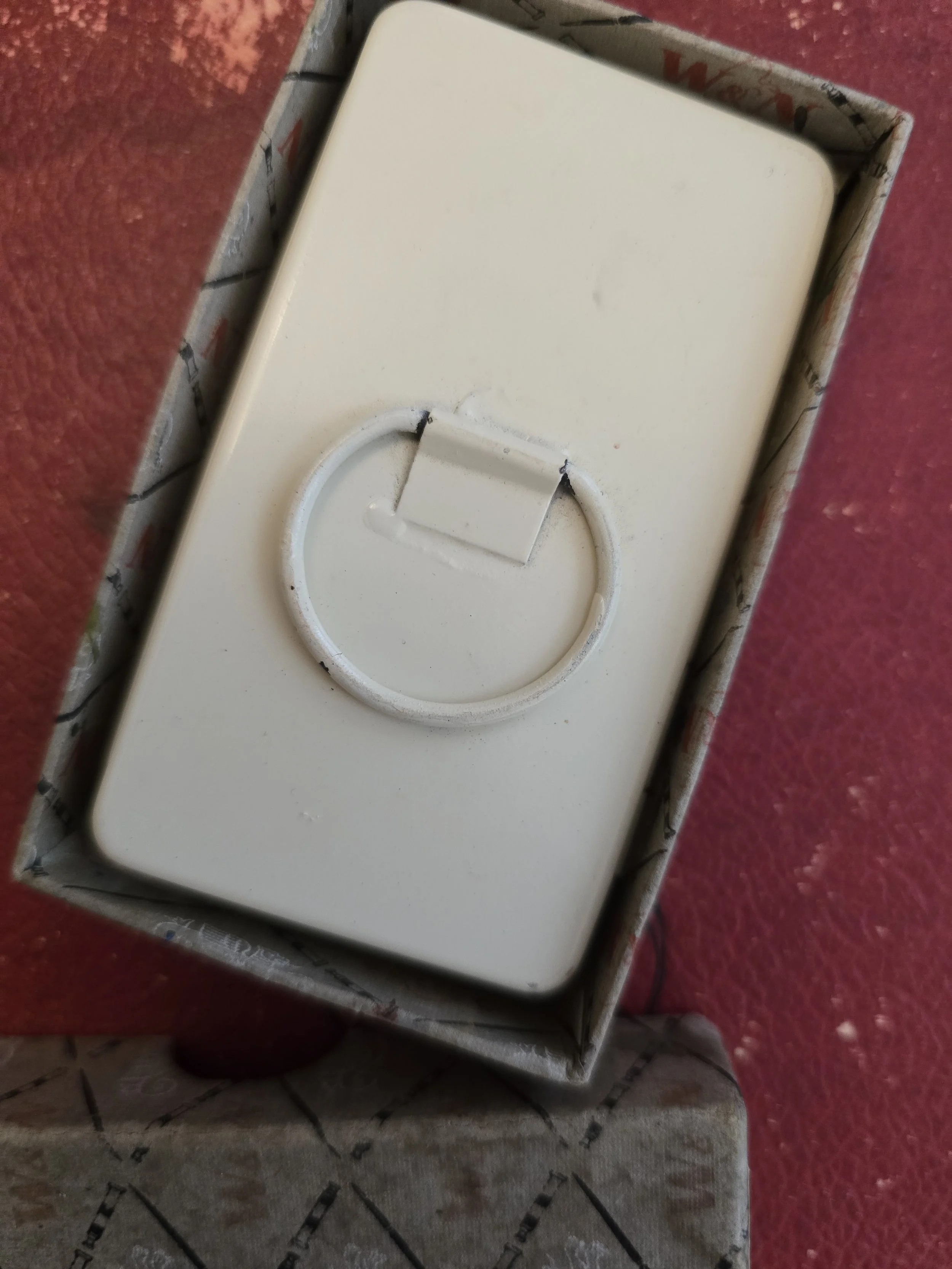 Vintage portable artist paint box with instruction leaflet