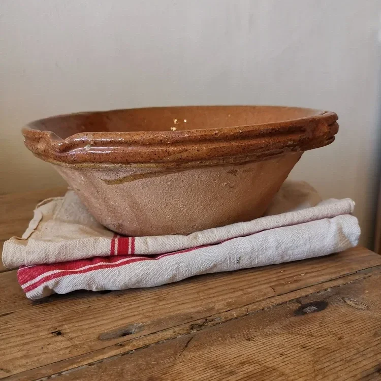 French terracotta jatte bowl showing pouring spout and thumb rest handle