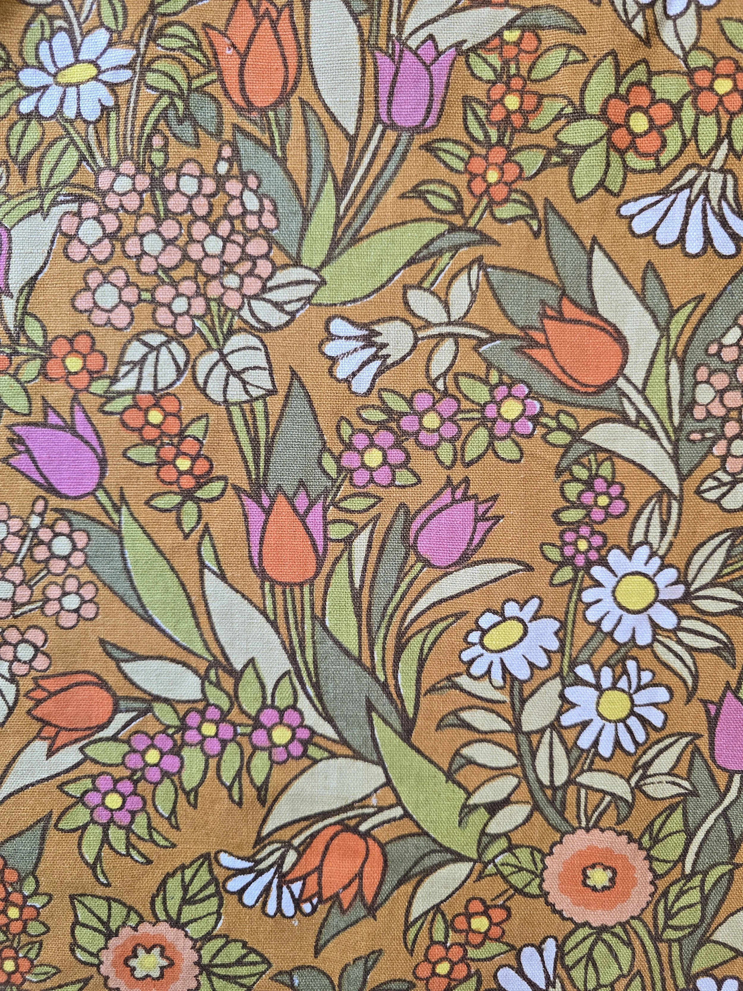 Selvedge showing Jonelle Duracolour Flower Waltz vintage floral fabric branding.