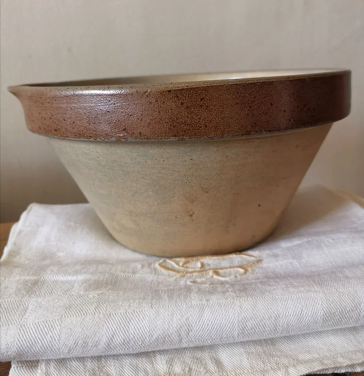Vintage French stoneware bowl with pouring lip, rustic biscuit glaze and brown rim