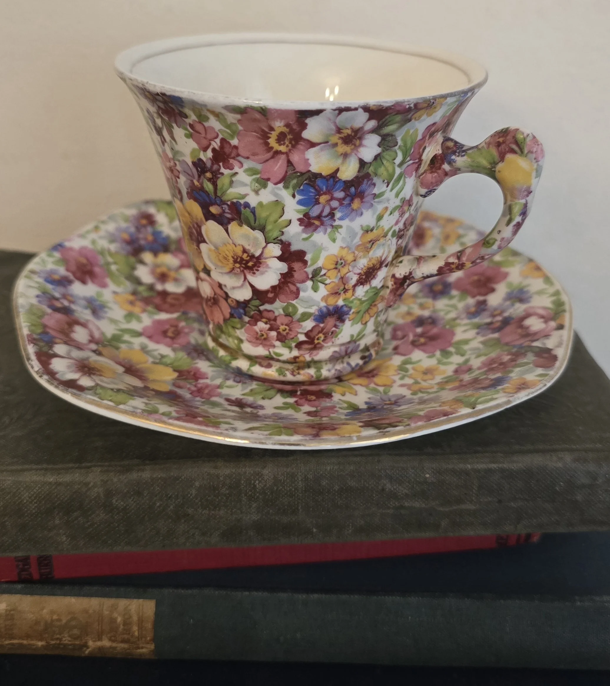 royal winton floral chintz teacup and saucer grimwades england