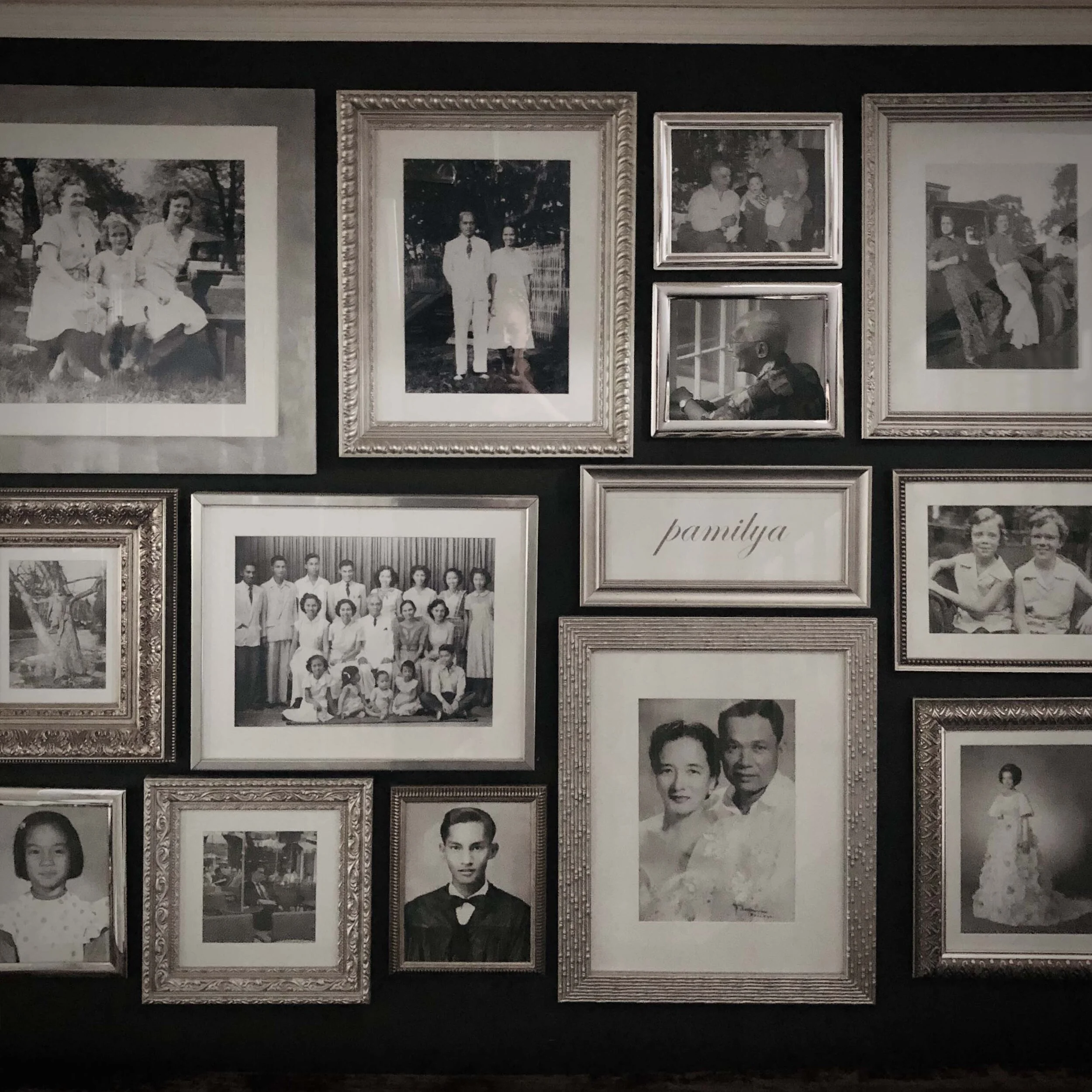 sq_FAMILY_WALL_9_IMG_7459.jpg