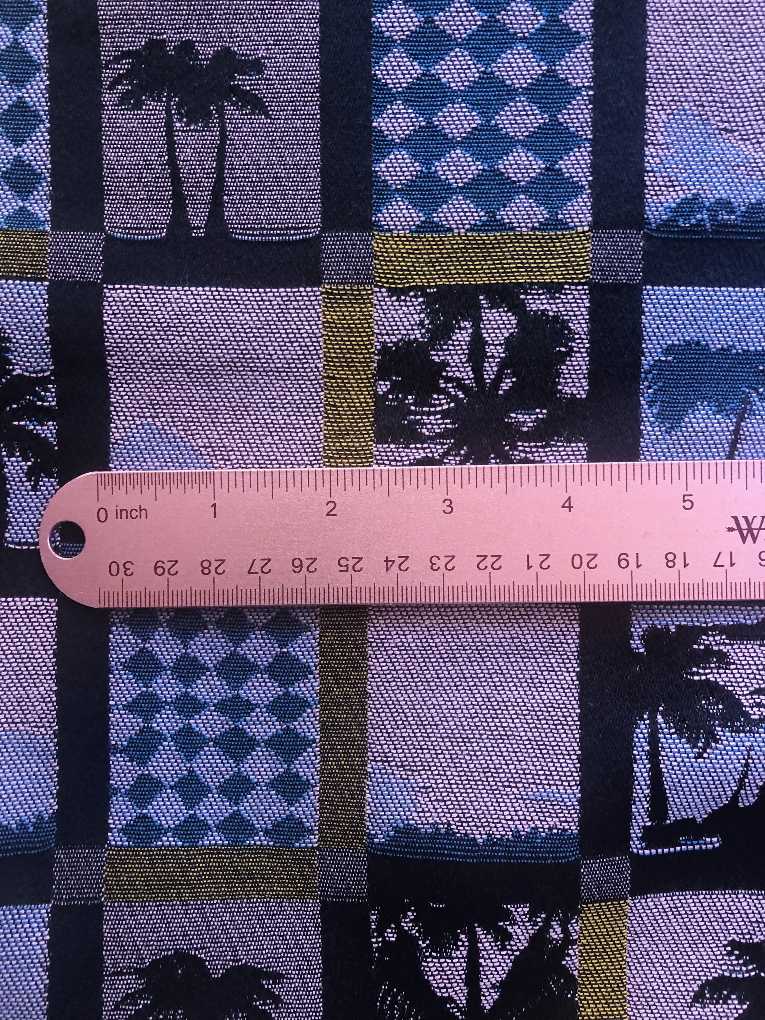 Scale of physical jacquard sample.