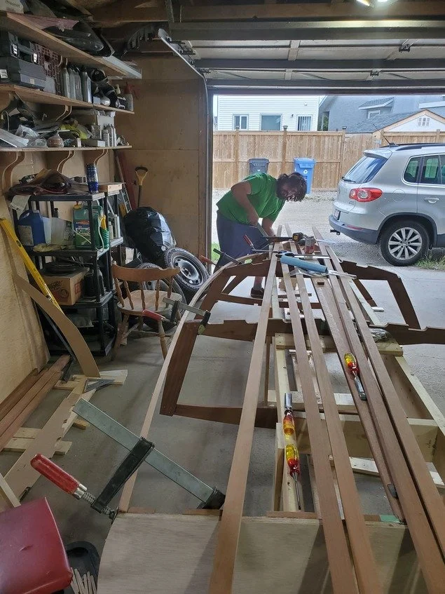 Figure 3 Attaching first chine