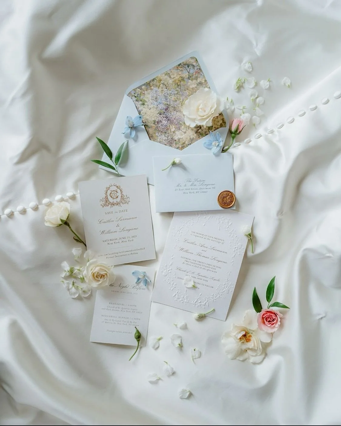 From final mockup to the wedding day flatlay. The most royal details for a royal couple 🤍👑

venue | @newyorkac
photo | @vovachiphotography 
planning | @rebeccagraceevents
flowers | @frompeoniestopaintchipsxo 
bride | @caitlongano