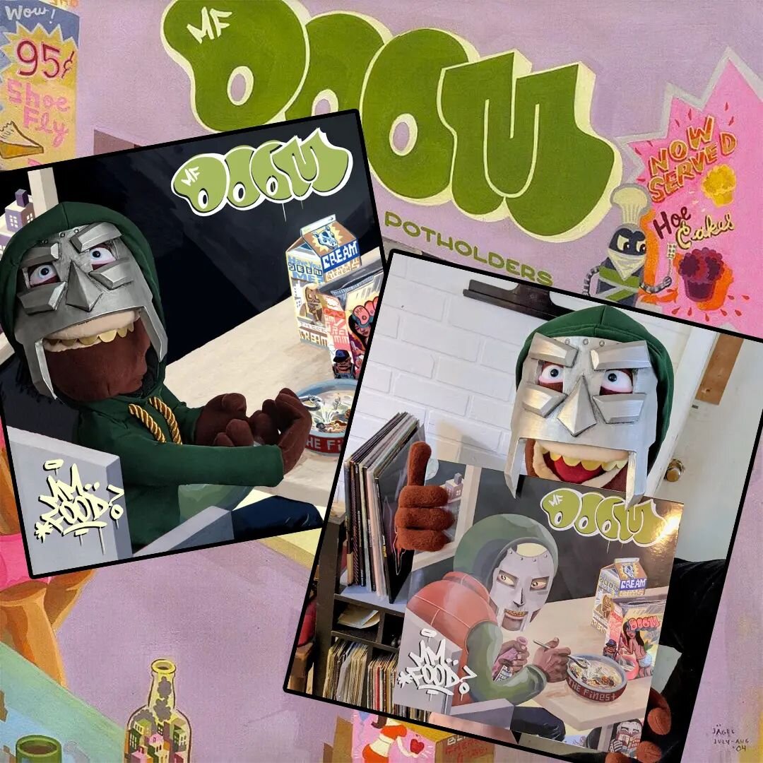 Happy 18th anniversary to one of my favorite albums! I know what I'm listening to today 🍔🌭🌯🍜🍕
.
 @4izeraps @countbassd
@mcpaulbarman @rhymesayers @stahhr @mfdoom #mmfood #mfdoomart #MFDOOM #mfdoommask #mfdoomforever #ripmfdoom #hiphoplegend #hip