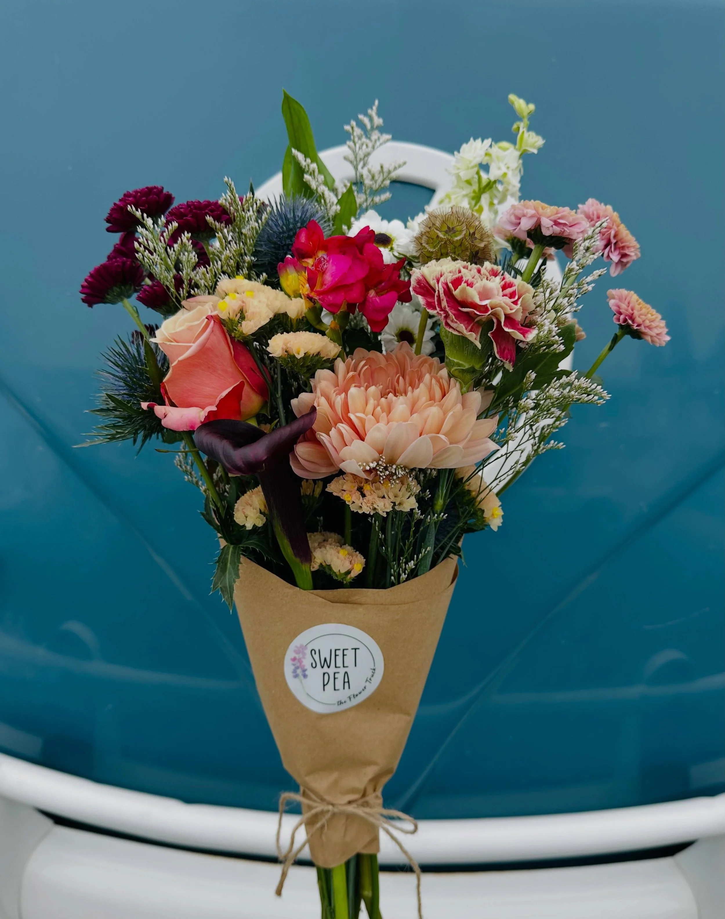 Saturday 9am-sold out we&rsquo;ll be at @beyondtheleafcv with Mother&rsquo;s Day bouquets💐. 

Only Pre-wrapped bouquets will be available. 

#sweetpeatheflowertruck