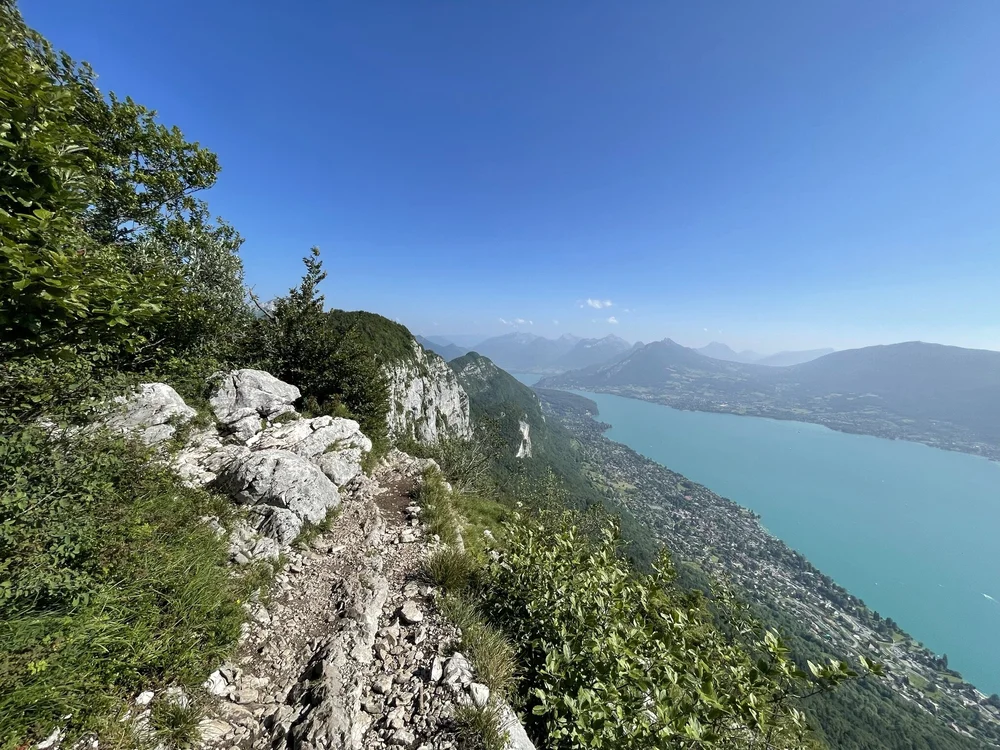  The trail at the top of Mount Veyrier 