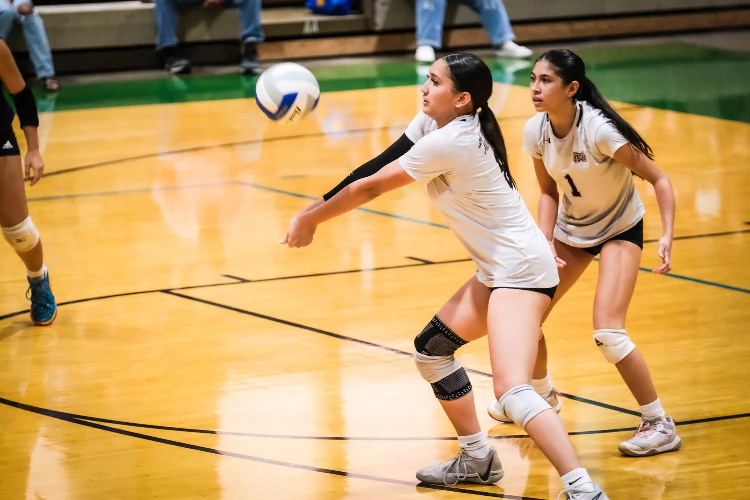 2024 Volleyball Girls Varsity vs Farrington-785.jpg