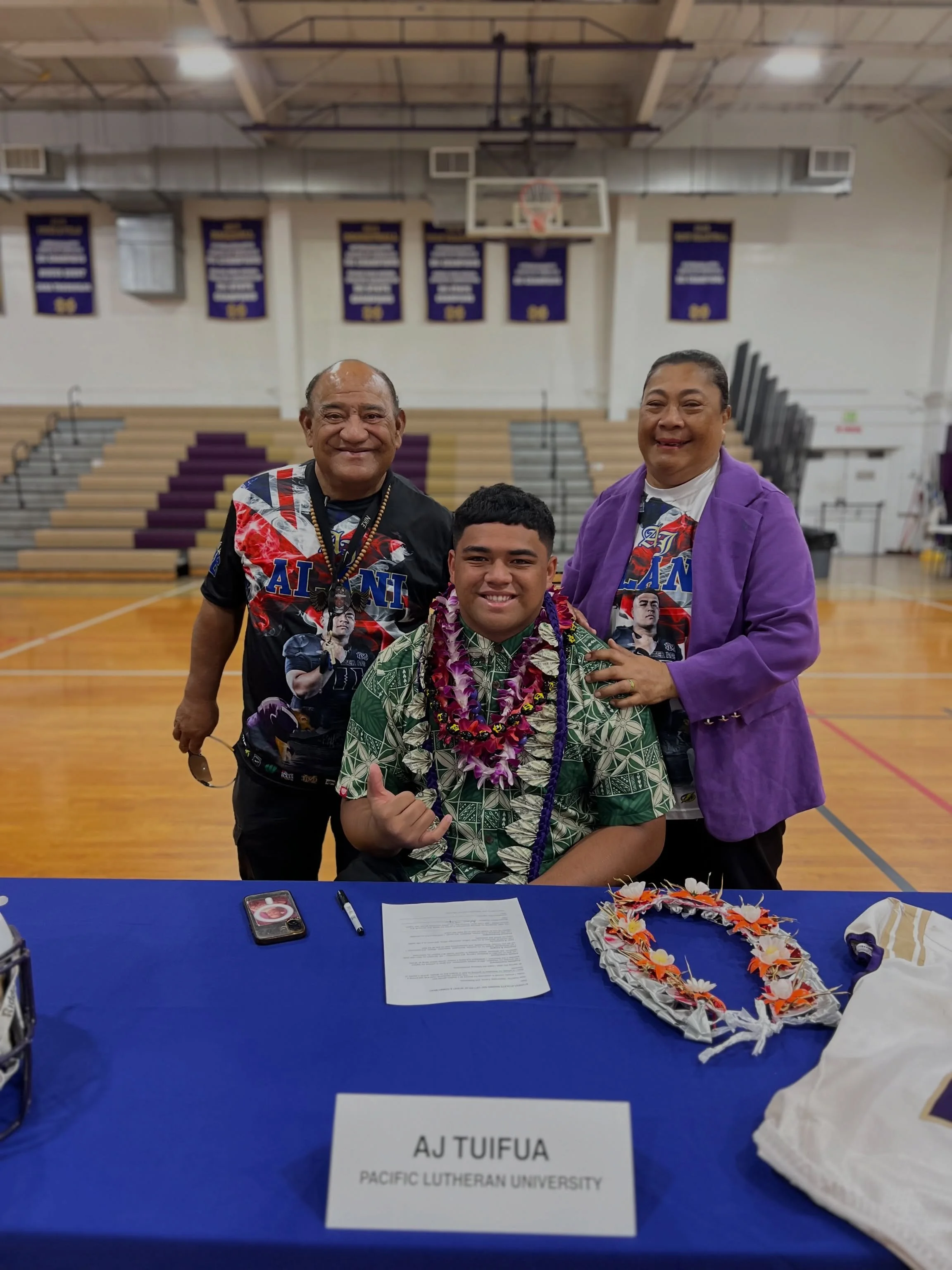 Signing Day at Damien

Today, 8 of our Monarchs took the next step, committing to serve in the military and continue their athletic careers at the next level. Surrounded by proud families, friends, and our Damien &lsquo;ohana, it was a powerful remin