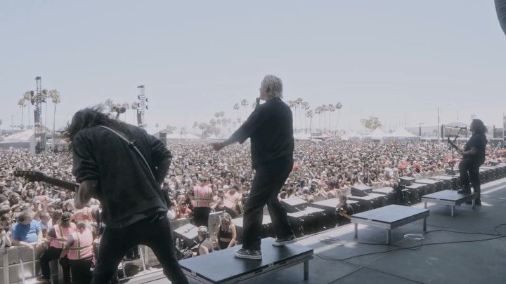 here are some of my favorite slow-motion clips I captured from the eyes above tour with @thewordalive 🎥 

did a lot more video this run and learned so much. video is not something i picked up easily like photography, i still struggle with finding my