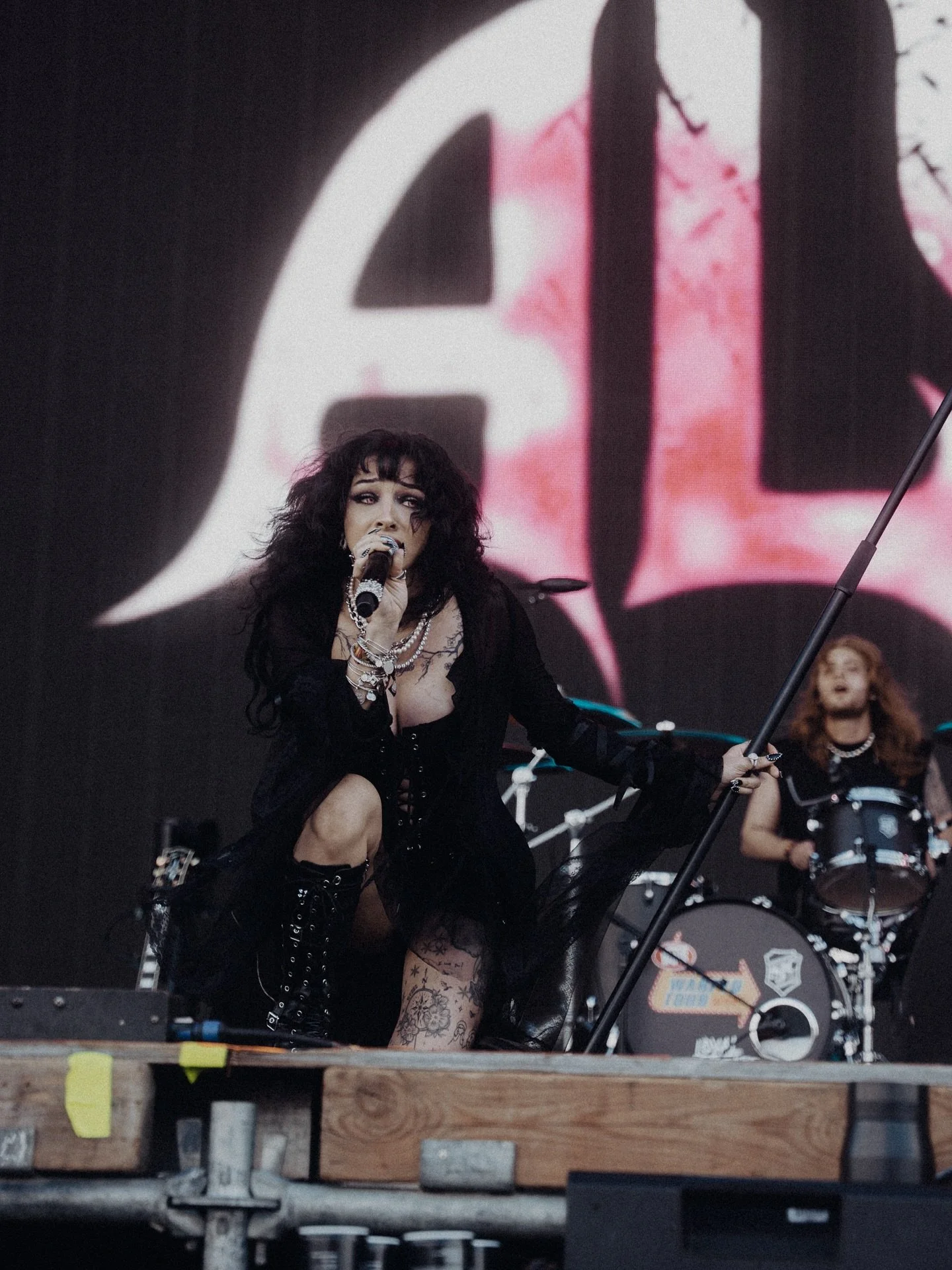 @alykofficial &bull; orlando warped tour 💖

thank you for letting me document such a special day!! alyk absolutely crushed it on mainstage yesterday.

📸🎥: @mknoxmedia