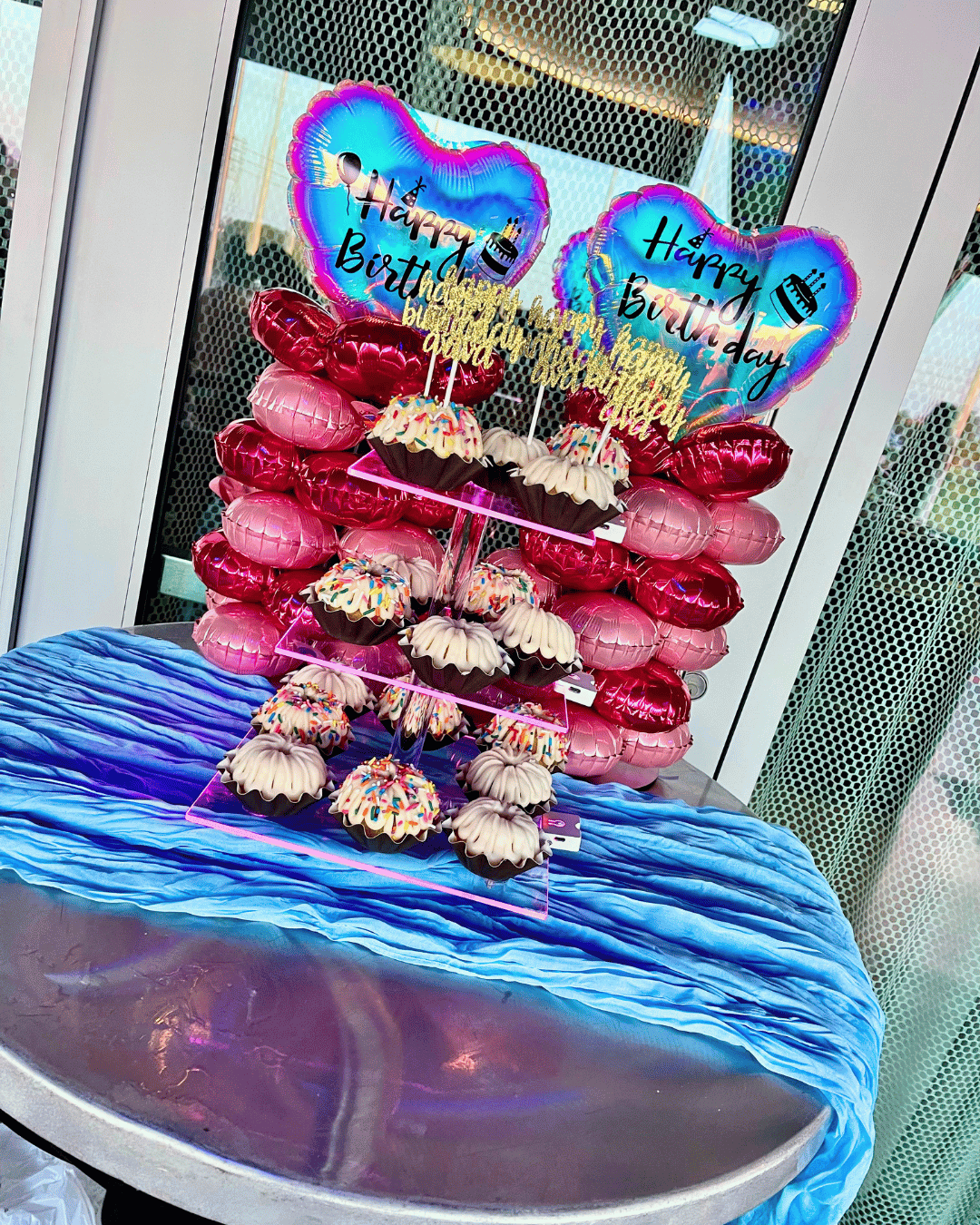 How I Decorated My Daughter's 12th Birthday Party at Topgolf