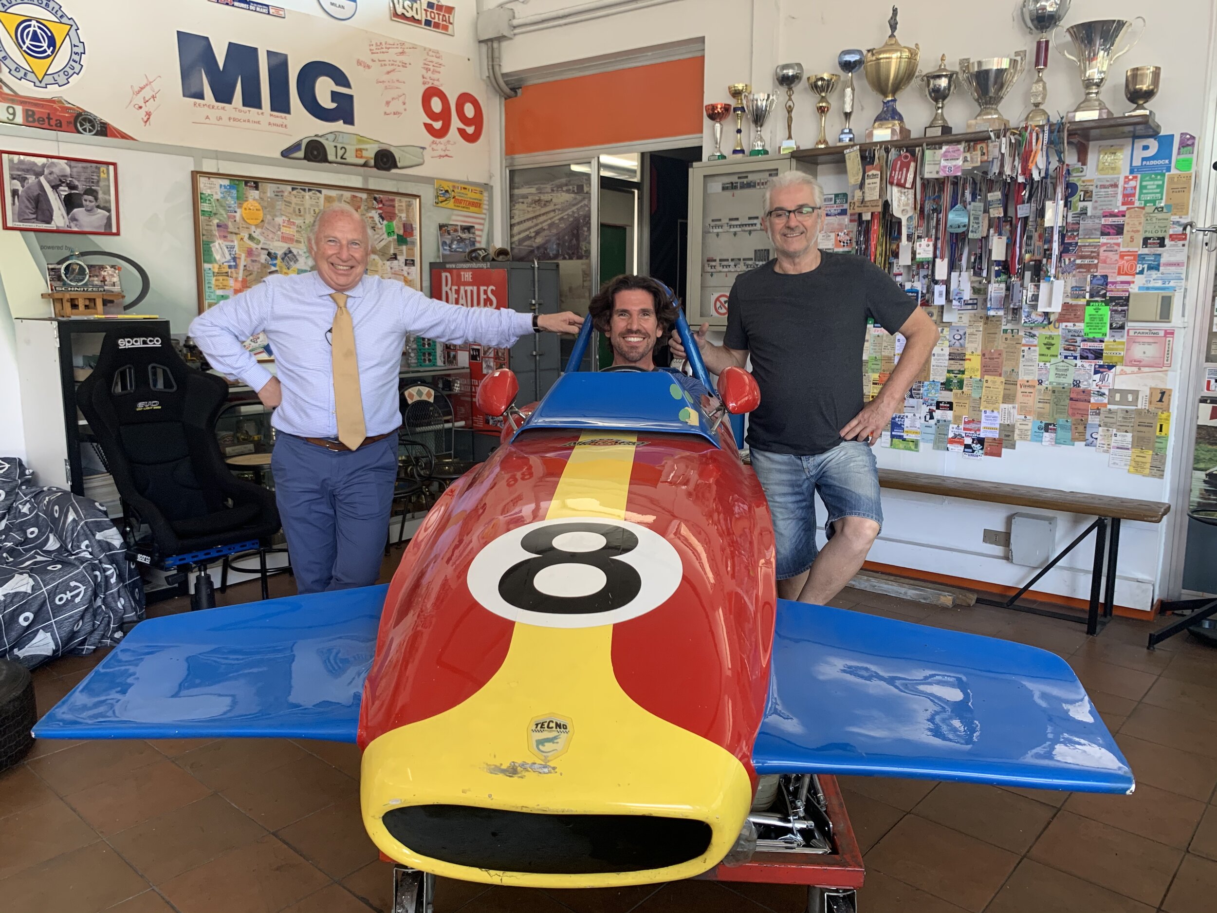Race pilot & Montecarlo Automobile/Tecno owner Fulvio Ballabio & race mechanic Peo Consonni in Monza with the Tecno Formula 3