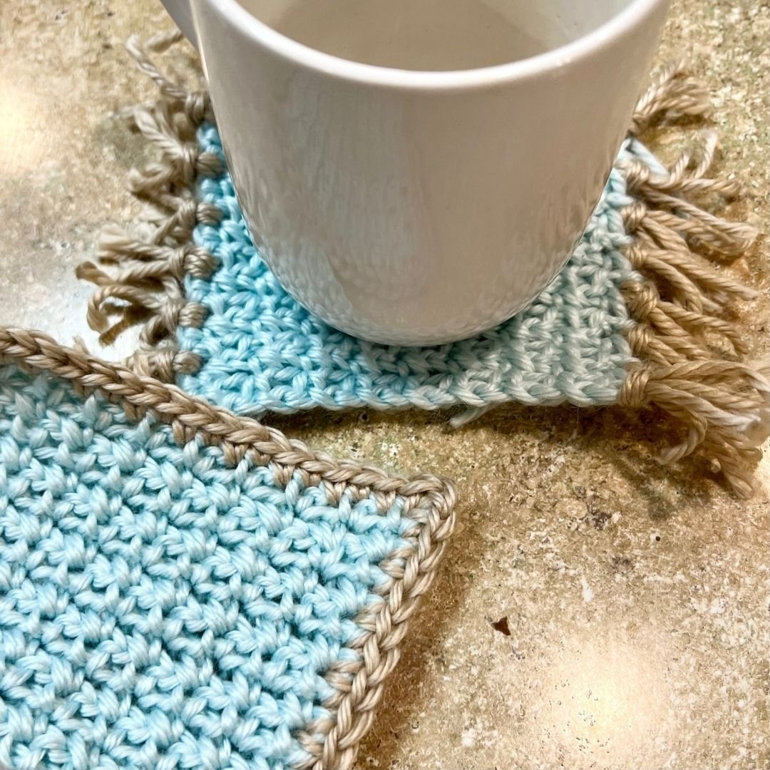 blue and beige mug rug coasters crochet pattern