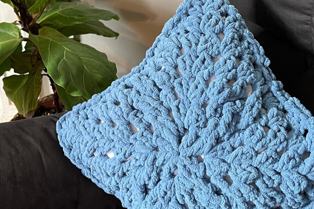 Celtic Stitch Throw Pillow Crochet Pattern - Crochet It Creations