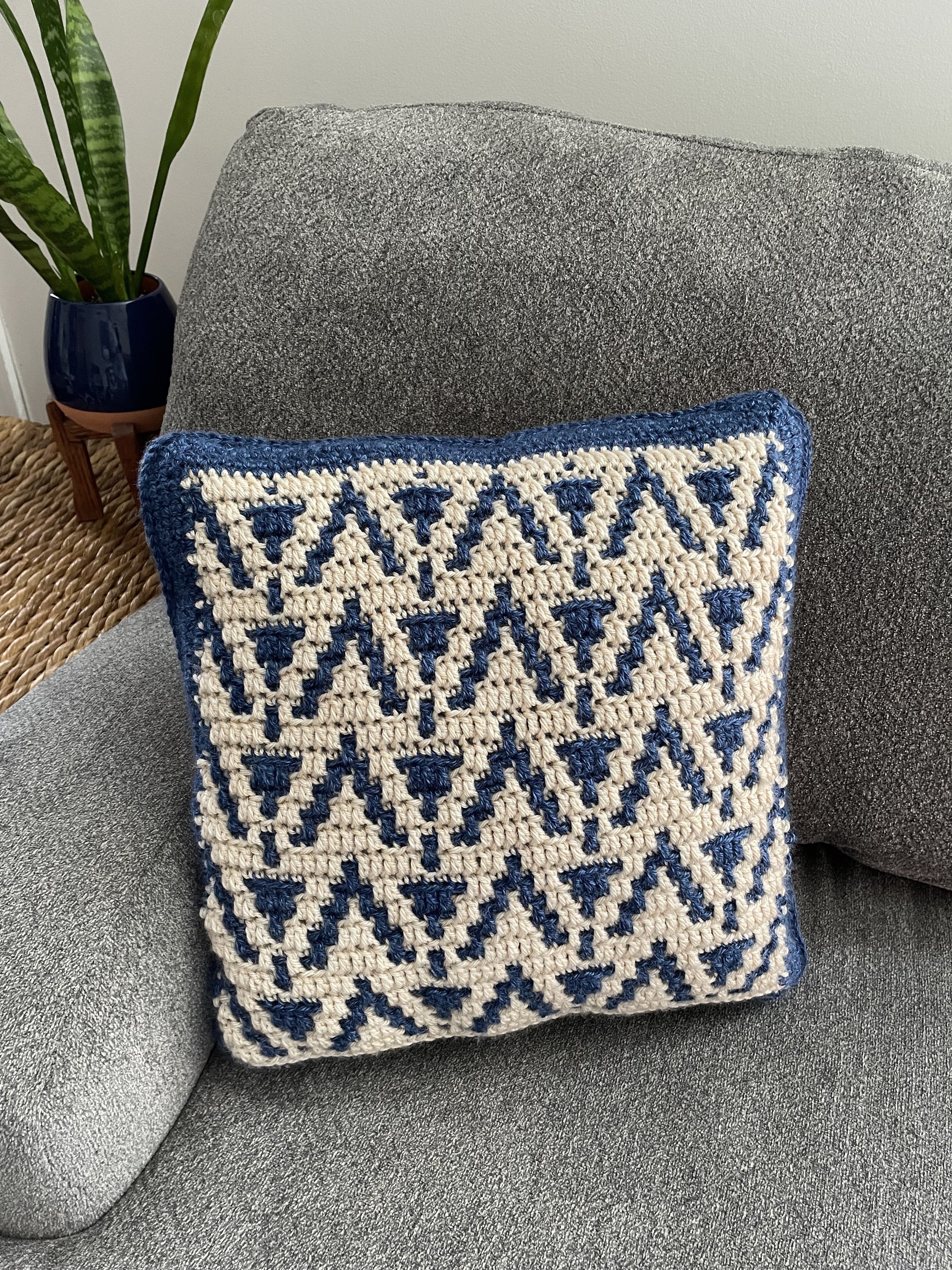 Mosaic Crochet Collection: Cushion
