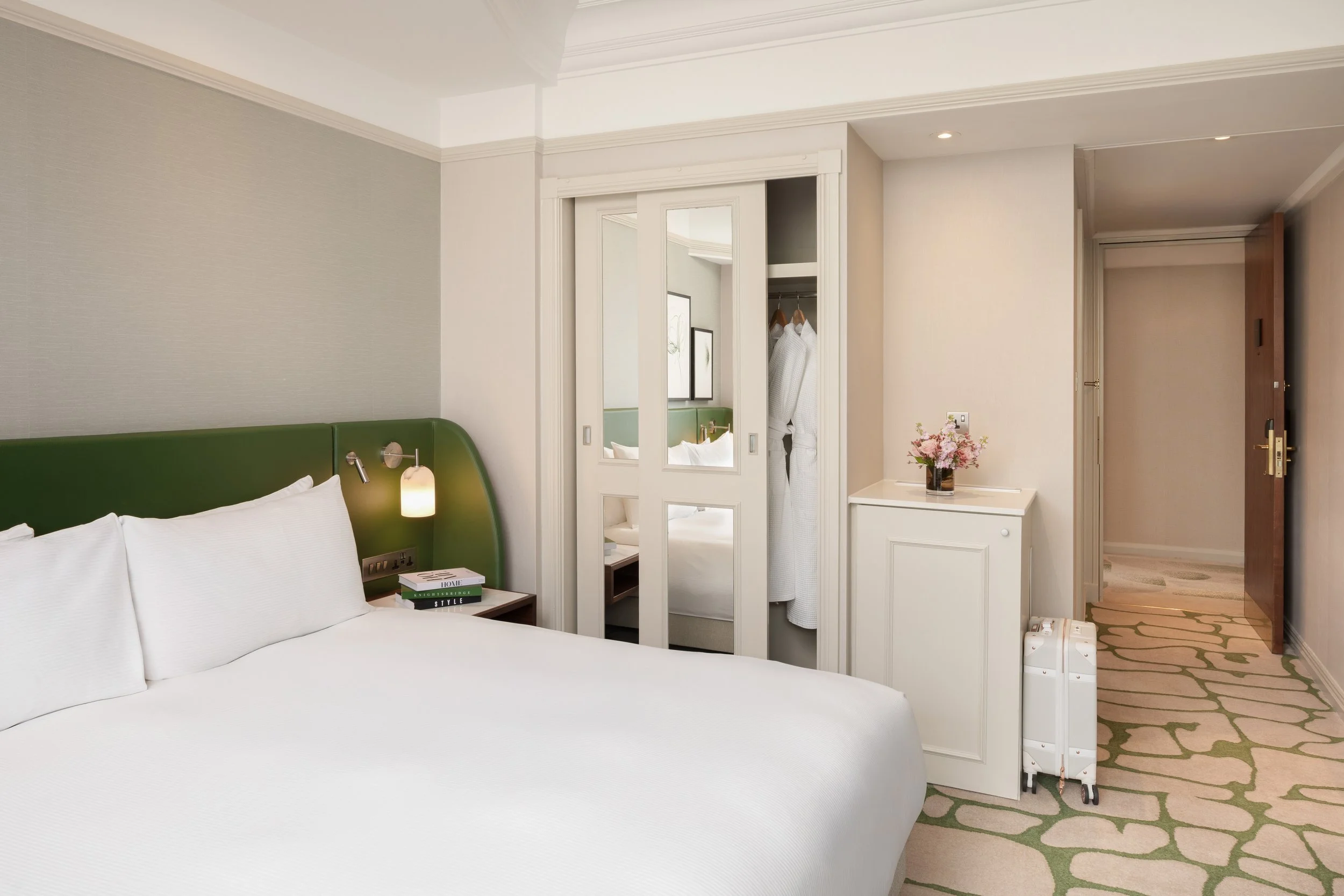 26.06.25 - Hilton Park Lane Shot 2.jpg