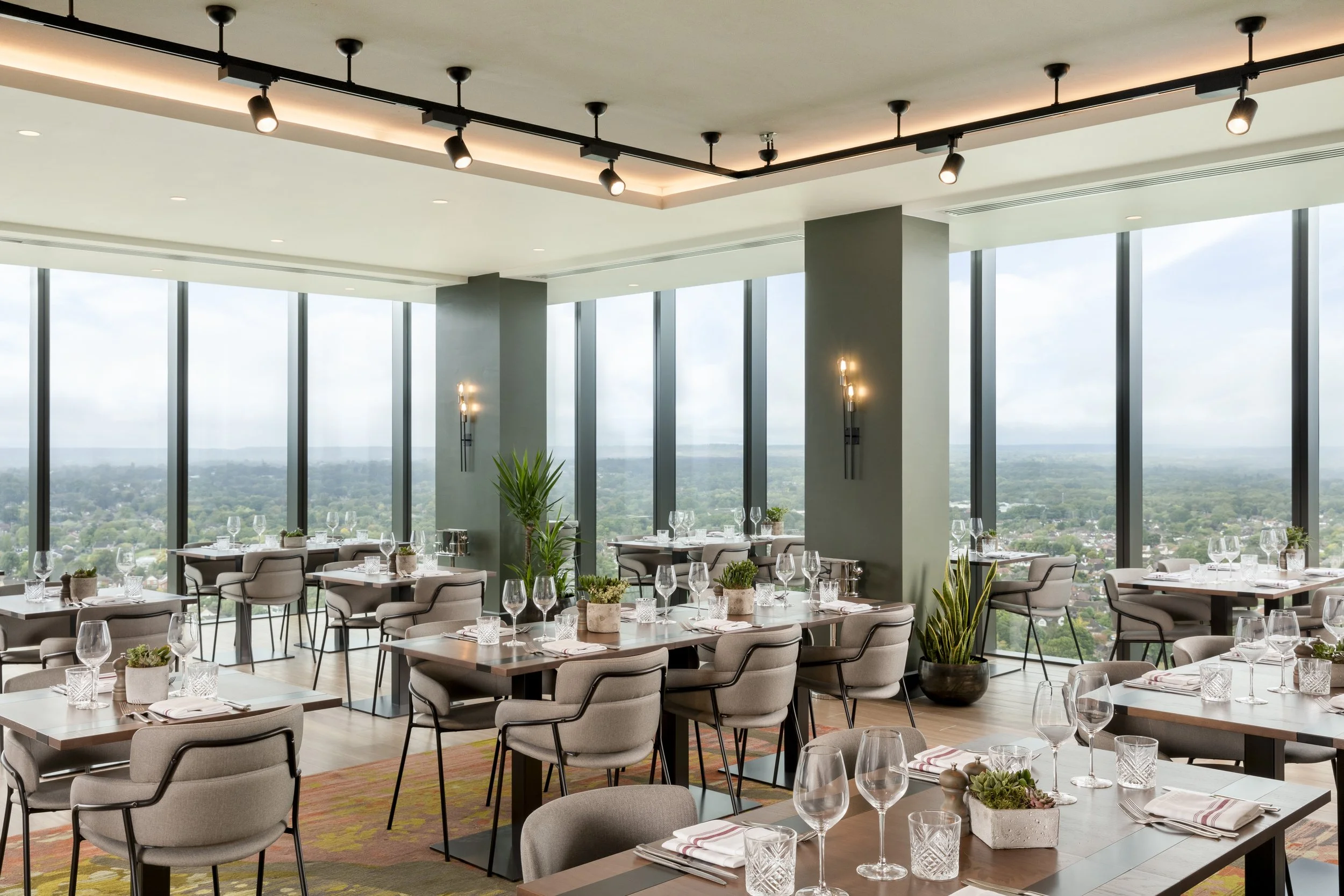 30.09.34 - Hilton Woking Shot 1.jpg