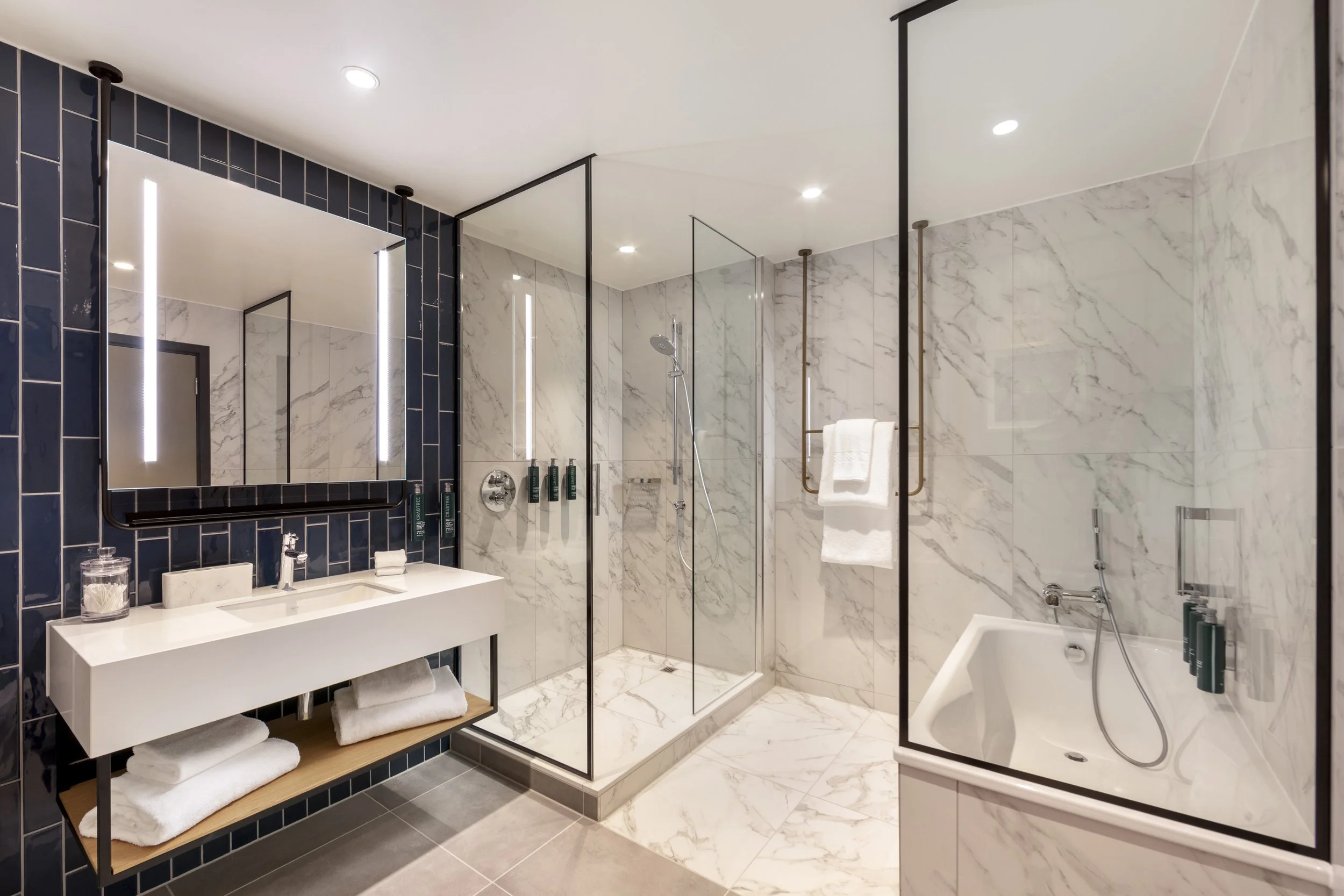 23.09.24 - Hilton Woking Shot 11.jpg