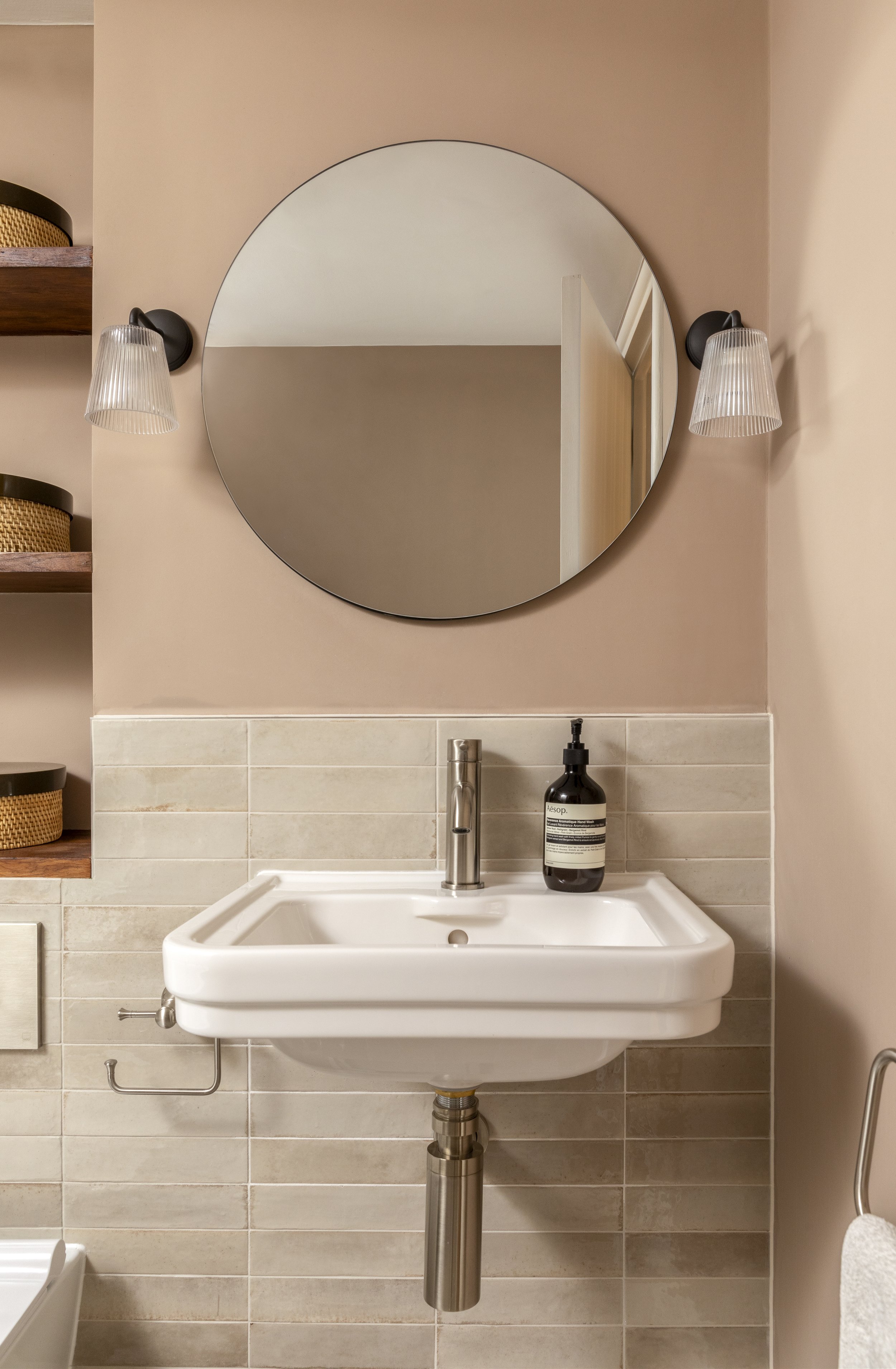 26.03.24 - Studio Smith Shot 14 006.jpg