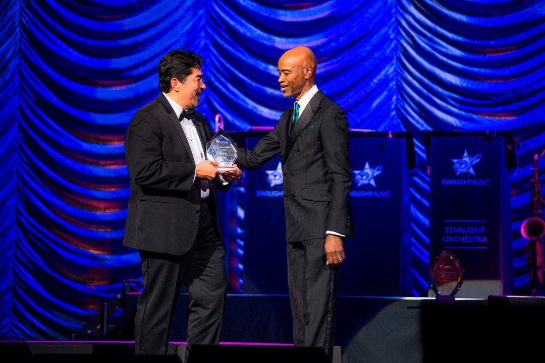 I am incredibly honored to have received the Virtua 2024 service award. Celebrating this monumental moment with my children, dad, Jill, and our Garces Foundation crew was even more special. What a night!

#virtuahealth #cheflife #VirtuaAward