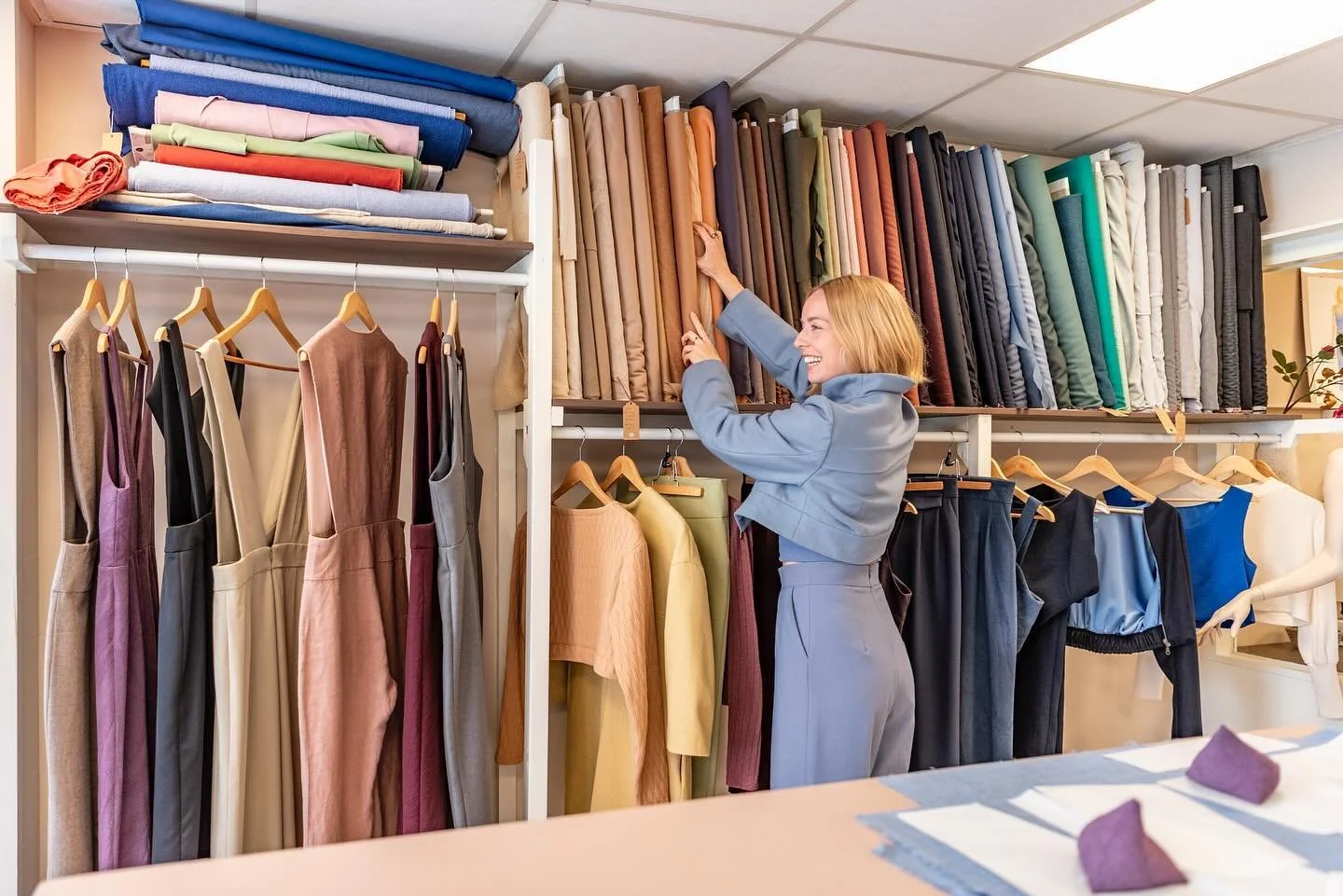 Back in business 🥳

Na een heerlijke vakantie ben ik weer lekker aan de slag. De zomerinloop is sinds gisteren van start en ook kunnen er weer bestellingen worden gedaan. 

De zomerinloop is de komende vier weken en er zijn nog een aantal plekken vr