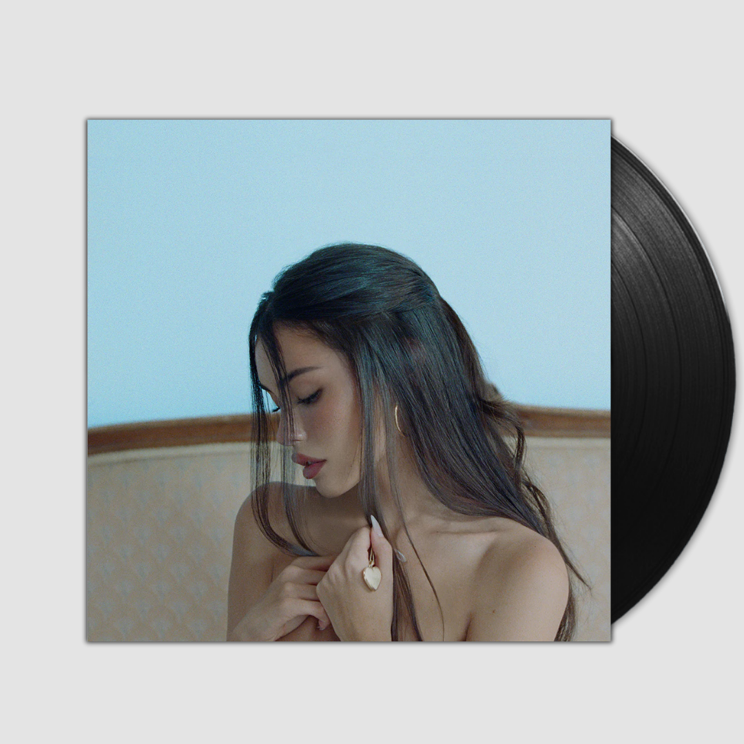 locket- Madison Beer