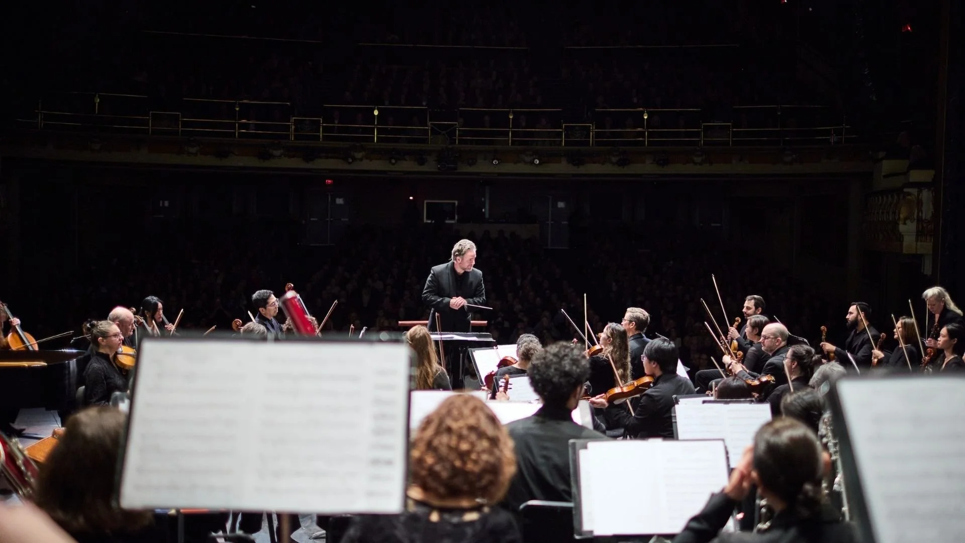 Les nuits d'été :  Victoria Symphony 