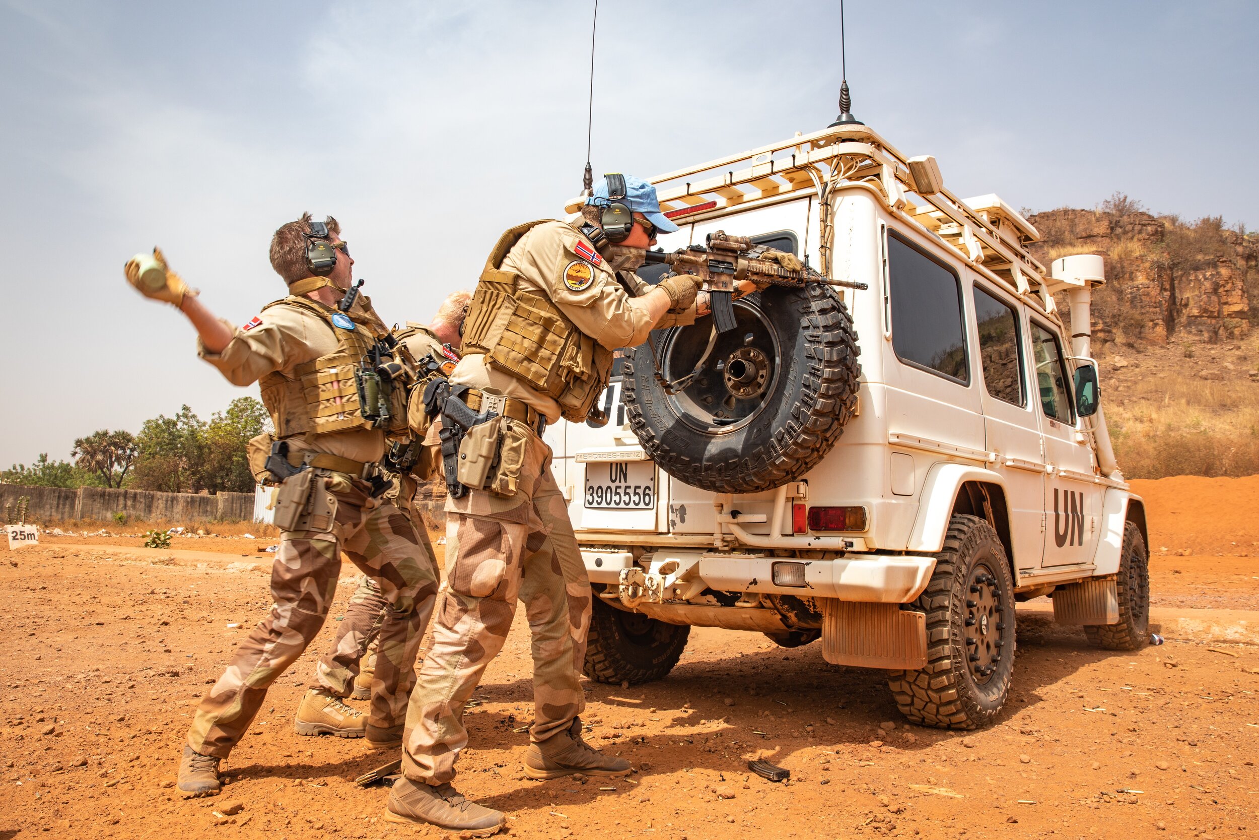  Norwegian troops training in Mali as part of a UN Peacekeeper force 