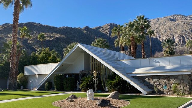 A safe and flexible way to explore Moderist icons in Palm Springs