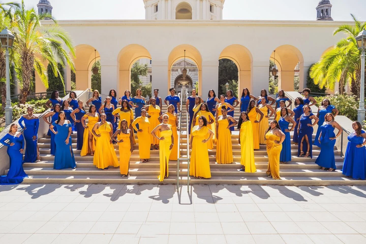 Presenting the Lambda Gamma Sigma Alumnae Chapter 😁 It&rsquo;s our Centennial year so you know LGS ain&rsquo;t come to play wit y&rsquo;all! Be prepared to be sick of us! 💅🏾💙💛 

📸: @sbsstudiosla 

#sgrho #sgrhoupdates #sgrho1922 #GREATER #cente