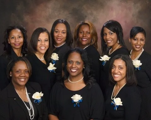 💙💛Circa 2011-2012!! LGS took one of its first Chapter Photos!!! It&rsquo;s amazing to see how much we have grown and how our members have FLOURISHED in leadership positions since this day!! 
.
S/O to all of our Original members!! #HistoricalFactsFr