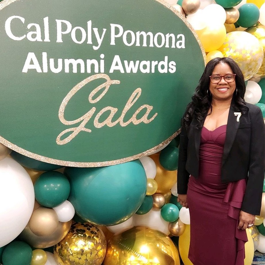 Let&rsquo;s give a warm S/O for our Soror Janetta Dismuke for being recognized as a distinguished award nominee at the Cal Poly Pomona Alumni Awards Gala!! 
.
Congratulations Soror Dismuke on this amazing accomplishment!! 💛💙 @the1nonlyjanetta