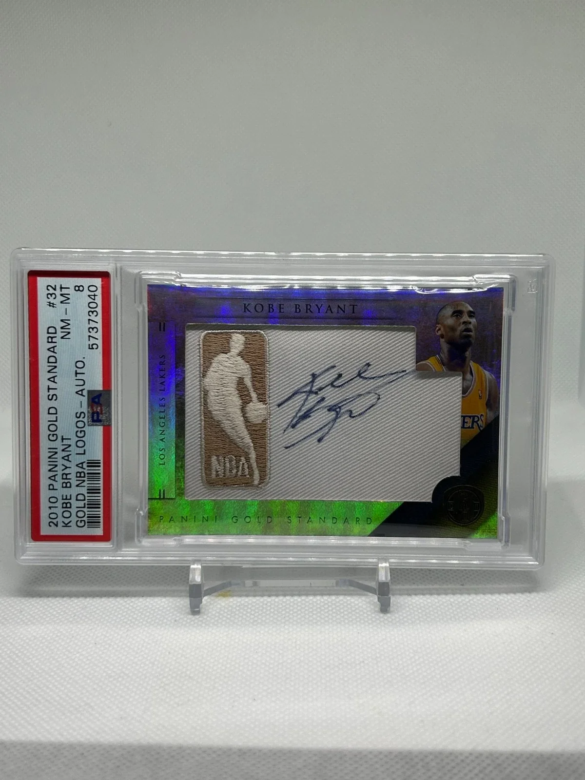 2010-11 Gold Standard Logoman Patch Kobe Bryant Gold On-Card Auto /99 PSA 8