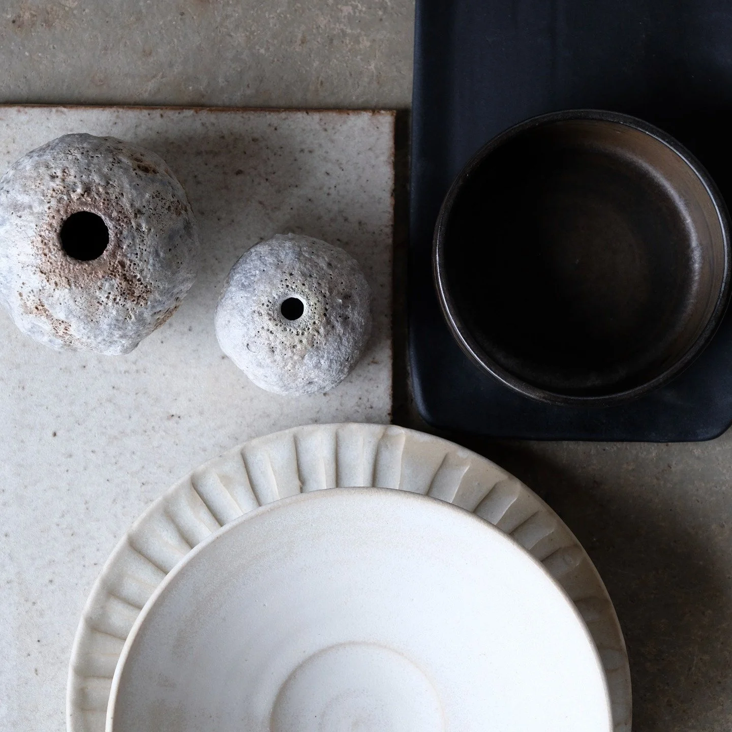 Rythms of Belonging .... &bdquo;Unser K&ouml;rper wei&szlig;, dass er dazugeh&ouml;rt; es ist unser Verstand, der unser Leben so heimatlos macht. Geleitet von Sehnsucht ist Zugeh&ouml;rigkeit die Weisheit des Rhythmus. Wenn wir im Einklang mit unsere