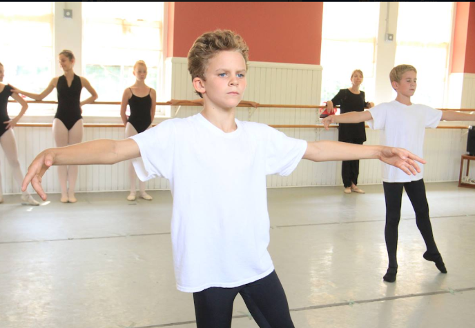 Copy of 41195596_2381177961899059_8966700964429955072_n.png