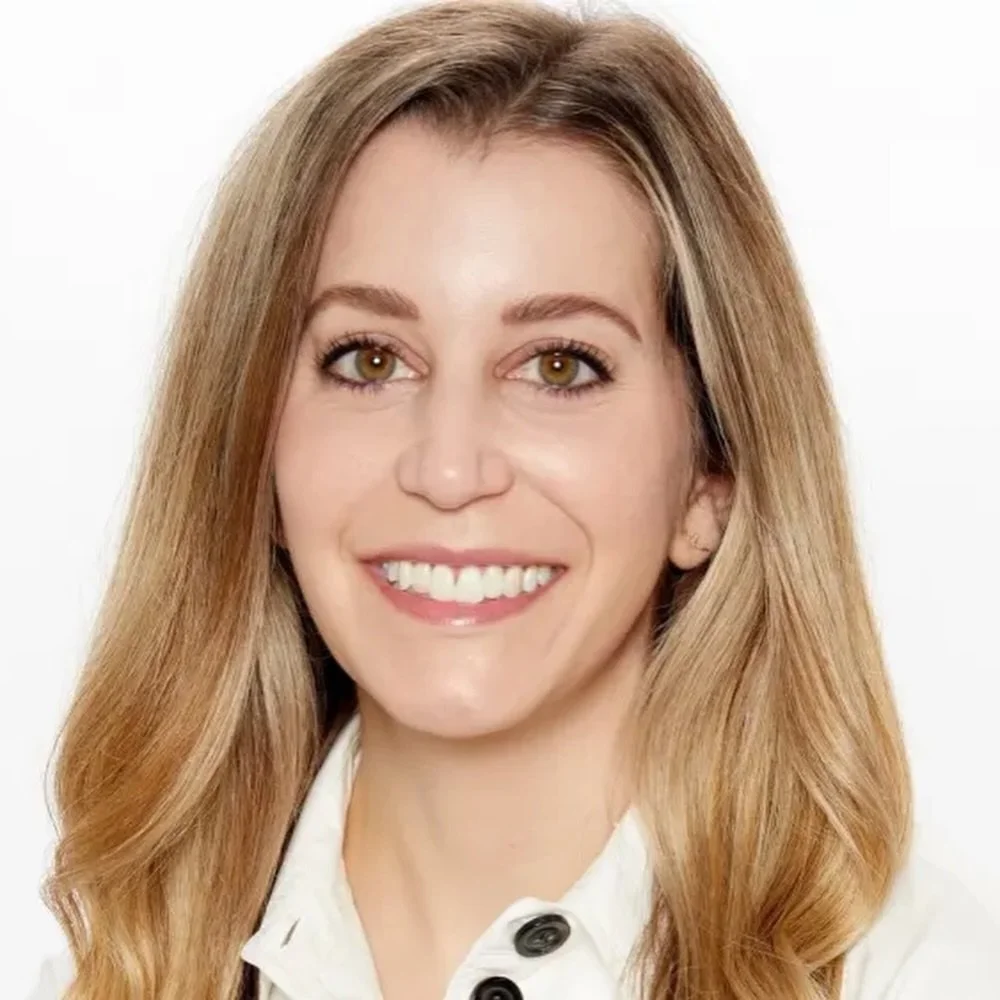 ✨Sister Spotlight✨ 

Lauren Picciano (Class of 2005) is the co-founder of Of Them All&trade; &mdash; a new kind of beauty brand redefining self-care from the inside out ✨

💛 About Of Them All&trade;
Of Them All&trade; is where skincare and self-work