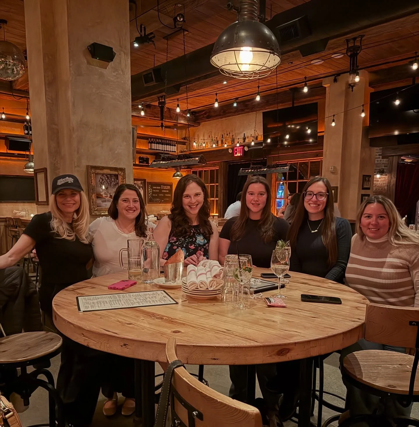 Gamma Phi Beta 🤝 Delta Gamma

Nothing better than bringing two sisterhoods together 🤍✨

So much fun catching up, making new connections, and celebrating the NYC alum life at our 3/26 happy hour 🥂 #NYCDG #GammaPhiBeta #AlumnaeLife